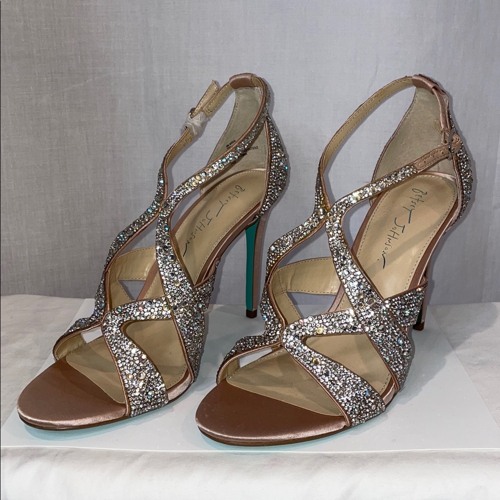Betsey Johnson Rhinestone Champagne Satin Ankle Strap Stiletto Heel 10 nwot